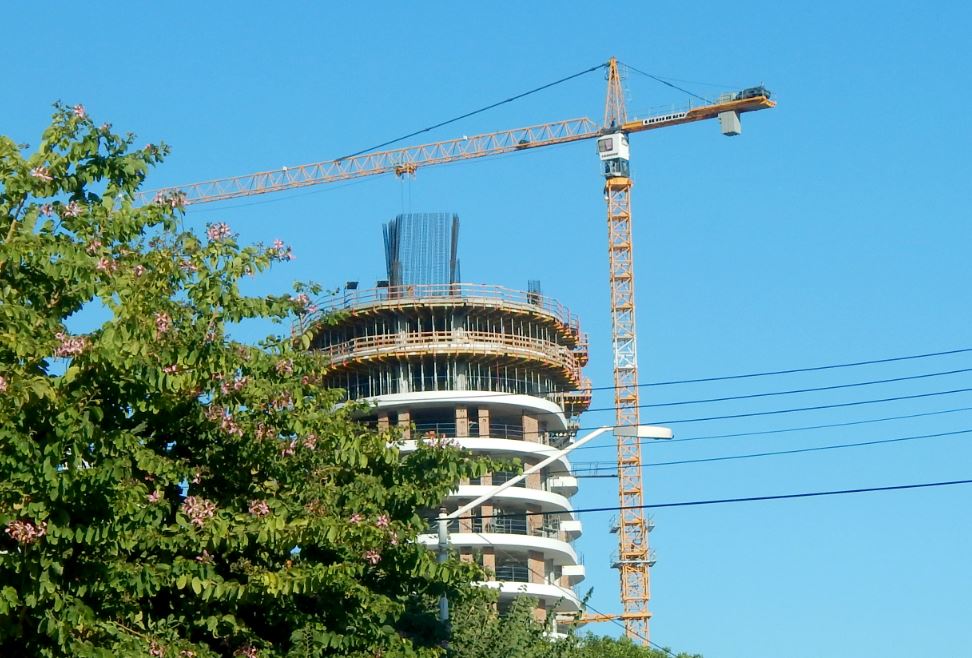 Иностранные инвесторы ищут на Кипре офисы и квартиры. Их не пугает рост ...