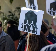 Банки против неплательщиков кредитов: кто же виноват? 