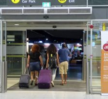 Девятерых граждан Грузии забыли в аэропорту Ларнаки