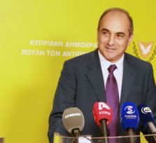 Экс-глава парламента Кипра получит «золотой парашют» в размере 100 000 евро