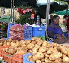 Из-за ливней на Кипре подорожают овощи и фрукты 
