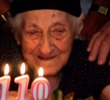 Кипрской бабушке Милии исполнилось 110 лет (видео)