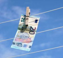 Платить наличными на Кипре можно будет не больше 10 000 евро 