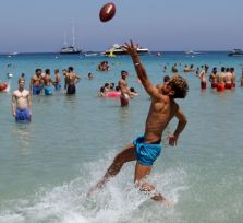 Сколько стоит день отдыха на кипрском пляже?