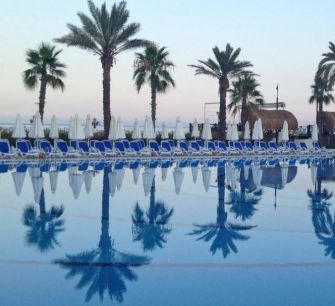 Американская инвесткомпания Blackstone приобретает отель Olympic Lagoon Resorts в Пафосе