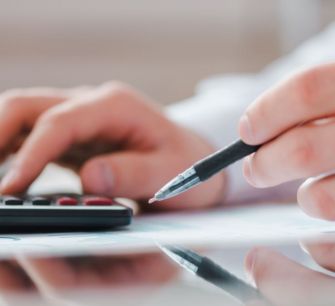 Новая система налогообложения на Кипре: от «золотых парашютов» для руководителей компаний до чаевых официантам