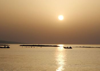 24 апреля на Кипре — июльская температура воздуха и «оранжевый» уровень пылевого загрязнения 
