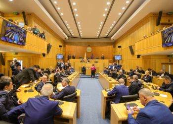 Депутаты парламента Кипра предлагают отменить ежегодный налог для компаний в размере 350 евро