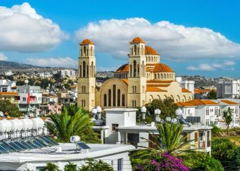 Европейскими столицами умного туризма 2023 года выбраны Пафос и Севилья 