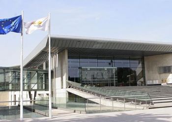 Иностранцу отказали в предоставлении кипрского гражданства на основании брака с киприоткой. Почему? 