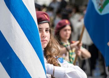 Как будут работать кипрские магазины, супермаркеты и аптеки 25 марта?  