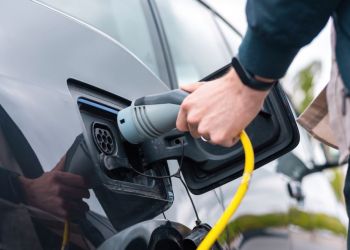 Минтранспорта Кипра выделяет 5,62 млн евро субсидий на покупку 520 электромобилей