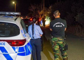 Ночью в Лимассоле неизвестные обстреляли офис компании