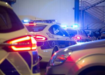 Полиция Пафоса усилила меры безопасности в двух школах города 