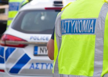 Стреляли. Кипрский полицейский ранен в левую ногу в родном участке 