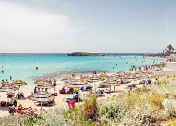 Три кипрских пляжа попали в европейский Топ-25 