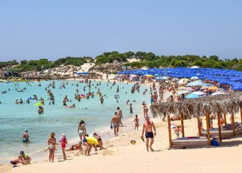 В июле типичный иностранный турист потратил на Кипре 88 евро в сутки