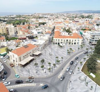 Более 3000 частных лиц и компаний в Пафосе — от косметологов до банков — работают без лицензий. Их нужно оформить