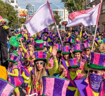 Открыт прием заявок на участие в карнавале-2026 в Лимассоле. Людям «в простых спортивных штанах и футболках» откажут 