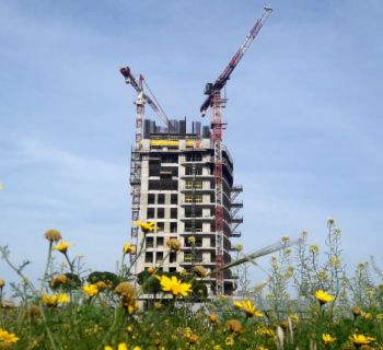 Парламент Кипра готовит пакет законов, ужесточающих правила продажи недвижимости иностранцам. Его планируют принять уже в апреле