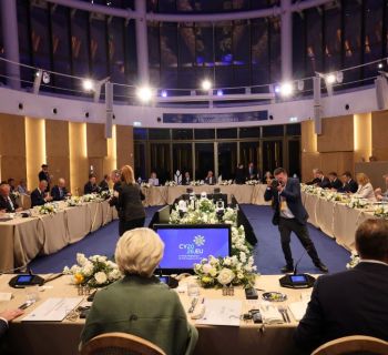 Саммит ЕС на Кипре: стратегическая и энергетическая автономия, статья 42.7, кредит Украине на 90 млрд евро и ее евроинтеграция