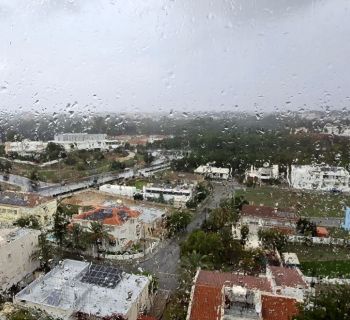 Середина декабря на Кипре: дожди на побережье и мокрый снег в горах Троодоса