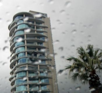 Южные ветра принесут на Кипр из Египта пыль и дожди с грозами и градом