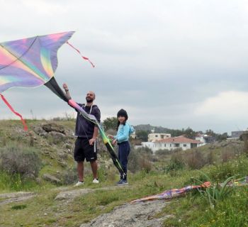 Зеленый понедельник-2026 на Кипре: традиции, правила, график работы магазинов, цены и погода
