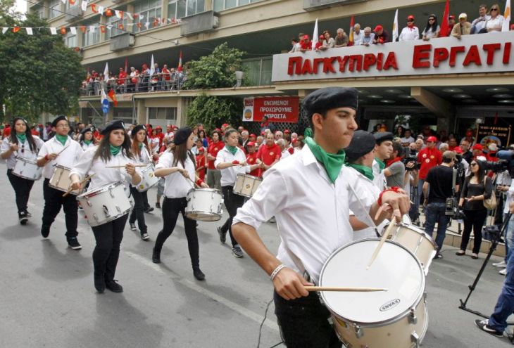 1 мая 2026 года на Кипре: каков будет график работы супермаркетов, торговых центров, банков, госучреждений, школ и аптек