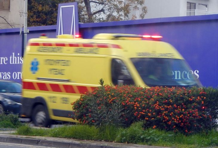 Если водитель на Кипре пропускает «Скорую помощь» на «красный» на перекрестке с камерами, то штраф ему не выпишут 