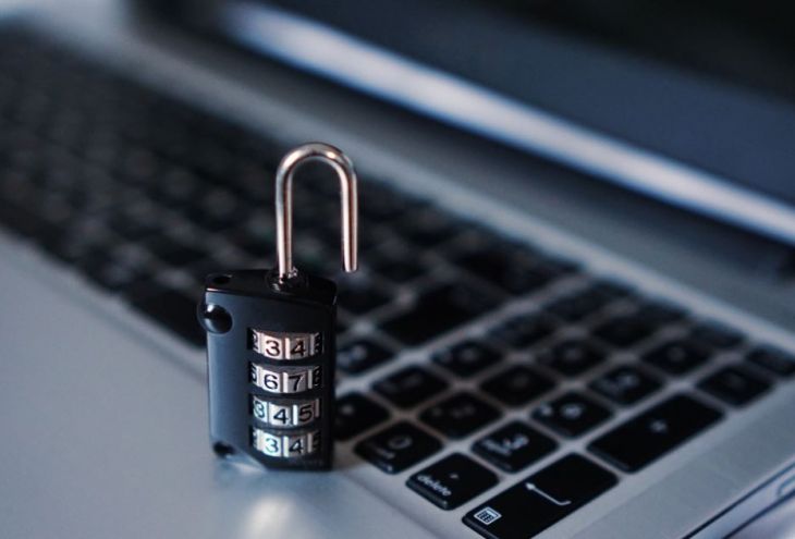 Филиал иностранной компании в Лимассоле отправил мошенникам 1,2 млн евро