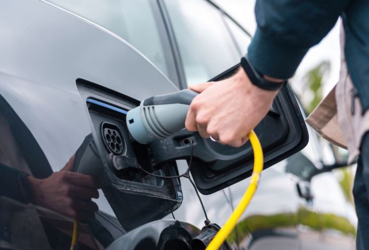 Минтранспорта Кипра выделяет 5,62 млн евро субсидий на покупку 520 электромобилей