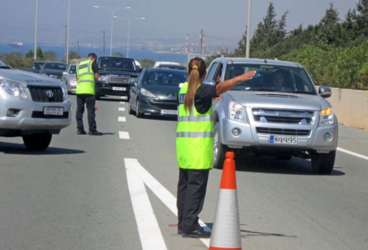 Полиция Кипра призвала лишить водительских прав 89-летнего пенсионера. Он ехал по шоссе «против шерсти»
