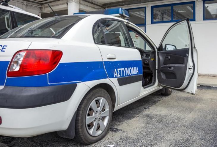 Установлена личность автора скандального видео с участием кипрских полицейских. Патрульный автомобиль изъят для ДНК-тестов