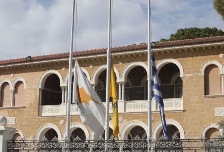В Республике Кипр объявлен шестидневный траур