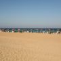 На Кипре до +33°C. Часть жителей острова отправилась на пляжи