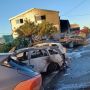 Ранним утром в ремонтной мастерской в Каймакли вспыхнул пожар. Уничтожены 12 автомобилей