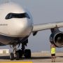 В аэропорты Республики Кипр перенаправлены 30 авиарейсов. Их пассажиров размещают в отелях